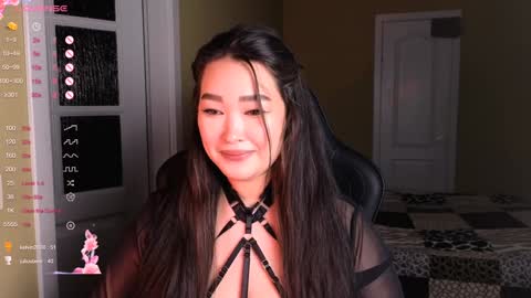 Erica Wayne online show from 01.09.25