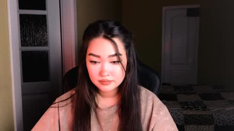 Erica Wayne online show from 01.11.25