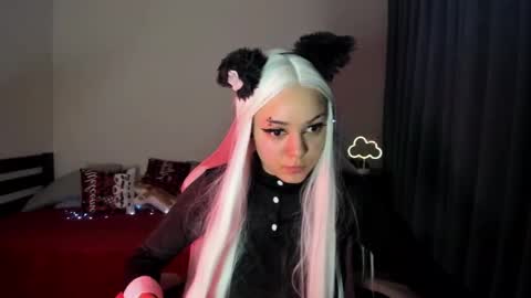 Snapshot of ericahoffman2 chatting on 12.27.24 Erica online show from 12.27.24