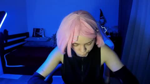 Snapshot of ericahoffman2 chatting on 01.17.25 Erica online show from 01.17.25