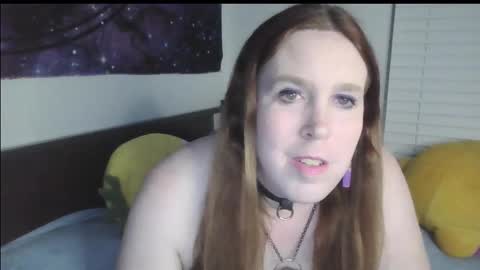 Snapshot of ericalikesemeralds chatting on 02.24.25 Erica online show from 02.24.25