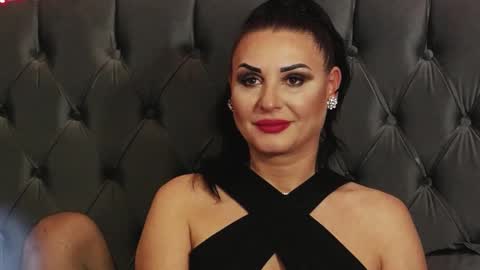 Erica online show from 02.12.25