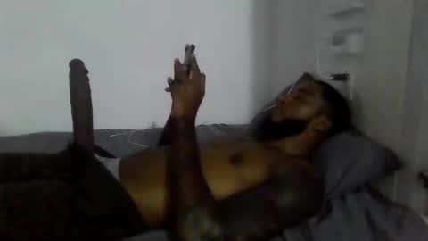 Snapshot of ericbuck chatting on 12.17.24 Eric Buck online show from 12.17.24