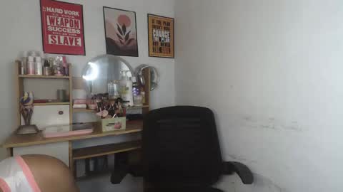 Snapshot of erick_cummer30 chatting on 04.28.26 erick_cummer30 online show from 04.28.26