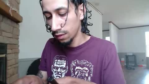 Snapshot of erick_martinezz chatting on 03.26.26 erick online show from 03.26.26