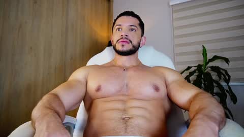Snapshot of erick_thompson chatting on 12.30.24 Erick Thompson online show from 12.30.24