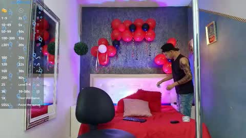 Snapshot of erick_zhimerman chatting on 02.05.26 online show from 02.05.26