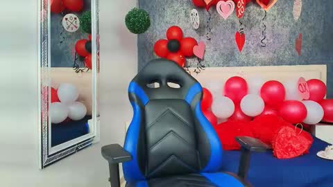 Snapshot of erick_zhimerman chatting on 02.15.26 online show from 02.15.26