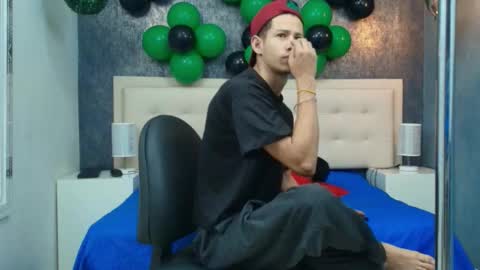 Snapshot of erick_zhimerman chatting on 03.16.26 online show from 03.16.26