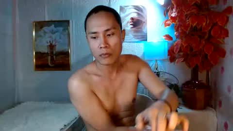 Snapshot of erickashotcum chatting on 04.18.26 erickashotcum online show from 04.18.26