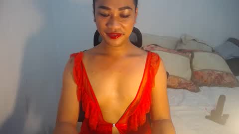 Snapshot of erika_madrigal chatting on 01.11.25 erika_madrigal online show from 01.11.25