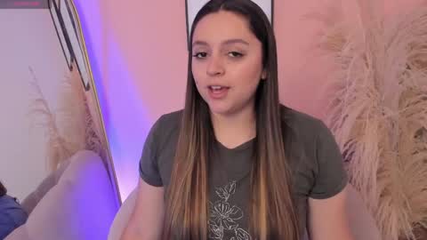 Erika Mendez online show from 04.16.26