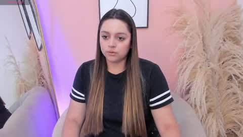 Erika Mendez online show from 04.17.26