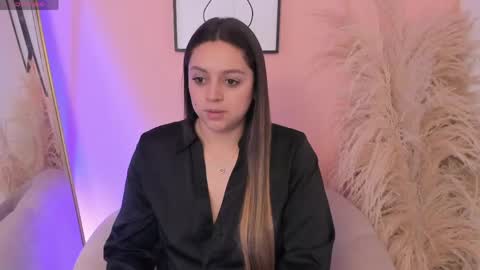 Snapshot of erika_mendez1 chatting on 04.25.26 Erika Mendez online show from 04.25.26