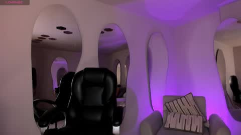 Erika Benz online show from 01.10.26