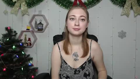 Snapshot of erikafanks chatting on 01.06.25 erikafanks online show from 01.06.25