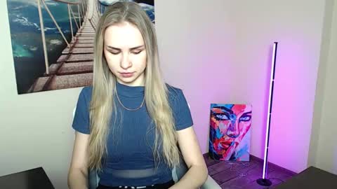 Snapshot of erikagavin chatting on 02.11.26 Erika online show from 02.11.26