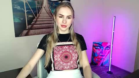 Snapshot of erikagavin chatting on 02.27.26 Erika online show from 02.27.26