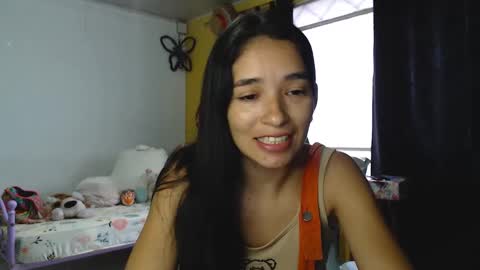 erina_1 online show from 01.03.25