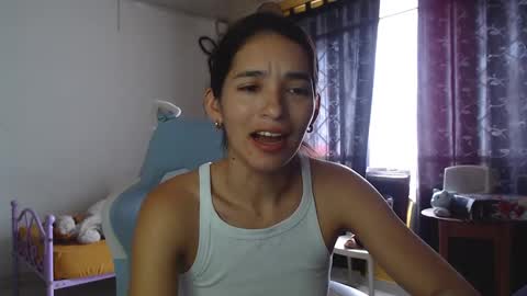 erina_1 online show from 02.05.25