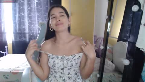 erina_1 online show from 10.03.25