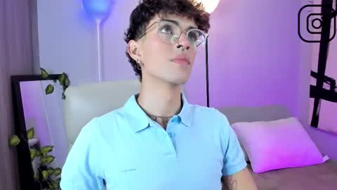   online show from 11.11.25