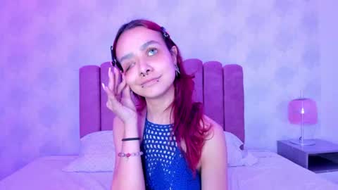 Snapshot of erizdarkveyl chatting on 06.16.26 erizdarkveyl online show from 06.16.26