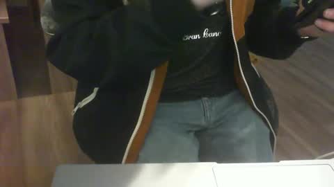 Snapshot of erlektroboy2 chatting on 05.15.26 Erlektroboy2s online show from 05.15.26