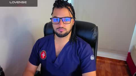 Snapshot of ernesto_rodriguez_82 chatting on 04.20.26 ernesto rodriguez 82 online show from 04.20.26