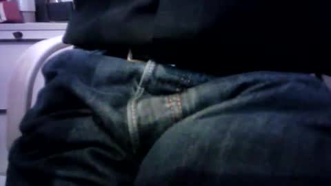 Snapshot of ernie200 chatting on 10.26.25 Ernie online show from 10.26.25