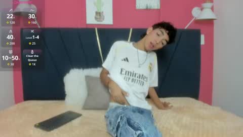 Snapshot of ero_boy40 chatting on 07.19.26 ero_boy40 online show from 07.19.26
