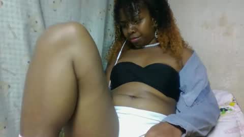 erolinee online show from 09.13.25