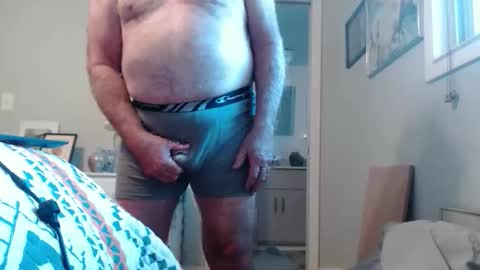 Snapshot of eros2121 chatting on 04.02.26 eros online show from 04.02.26