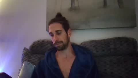 Snapshot of eroscharm chatting on 11.29.25 eroscharm online show from 11.29.25