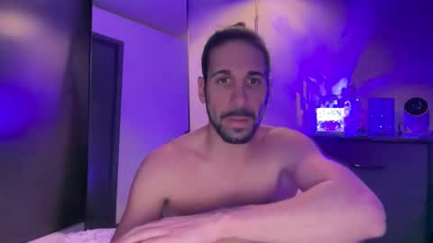 Snapshot of eroscharm chatting on 01.14.26 eroscharm online show from 01.14.26