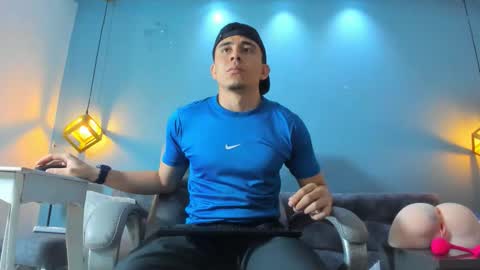 Snapshot of eross_santy chatting on 02.22.26 Eross online show from 02.22.26