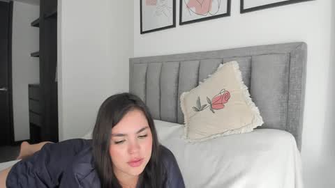 Karen online show from 01.14.25