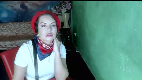 Snapshot of erotic_dessire chatting on 02.09.26 Eve online show from 02.09.26