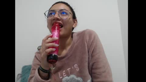 erotic_fusion_ online show from 02.14.25