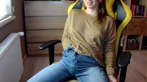 Snapshot of erotic_vibe chatting on 12.22.24 Melissa online show from 12.22.24
