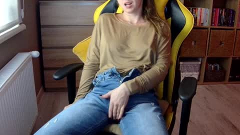 Snapshot of erotic_vibe chatting on 12.22.24 Melissa online show from 12.22.24