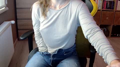 Snapshot of erotic_vibe chatting on 01.02.25 Melissa online show from 01.02.25