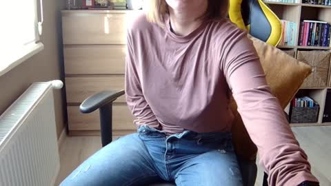 Snapshot of erotic_vibe chatting on 02.08.25 Melissa online show from 02.08.25