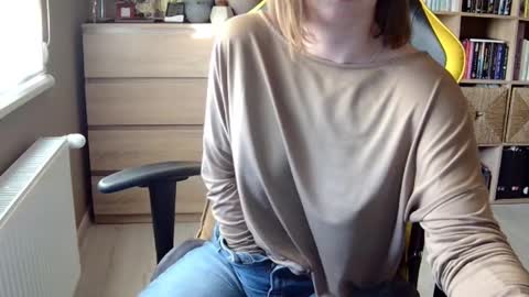 Snapshot of erotic_vibe chatting on 02.09.25 Melissa online show from 02.09.25