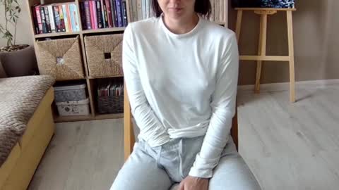 Snapshot of erotic_vibe chatting on 09.25.25 Melissa online show from 09.25.25