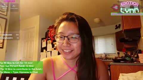 Lynn   online show from 09.23.25