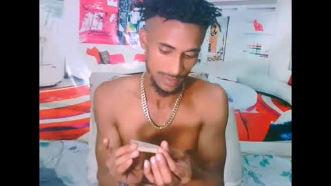 Snapshot of eroticpoison69 chatting on 02.18.26 Liam online show from 02.18.26