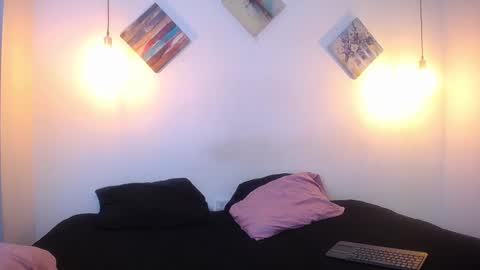 Scarlett online show from 12.16.25