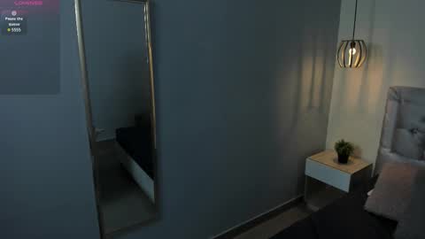 Escarlet online show from 03.12.26