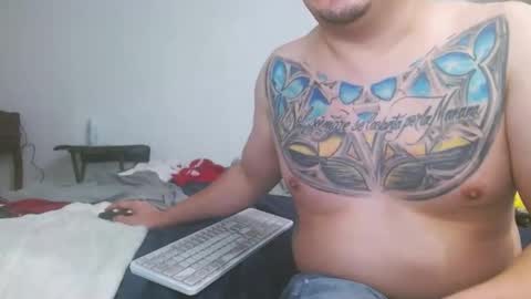 Snapshot of escodamus12 chatting on 12.24.24 escodamus12 online show from 12.24.24